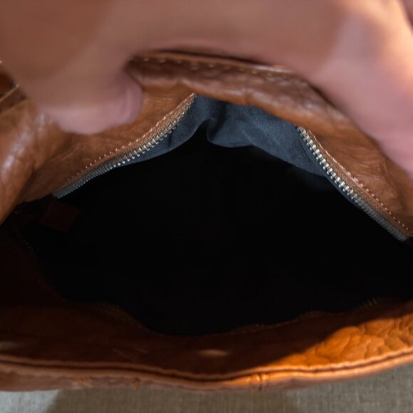 Silence + Noise Utility Washed Zippered Shoulder Bag : Brown - Picture 11 of 15